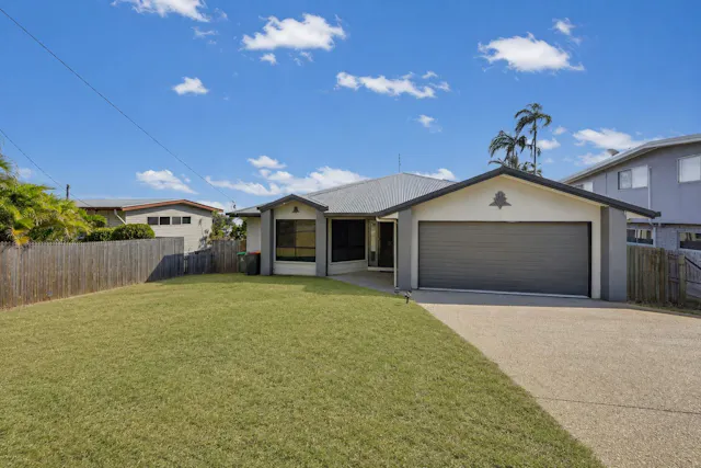 27 Holland Street — photo from Elders Real Estate Gladstone and Tannum Sands
