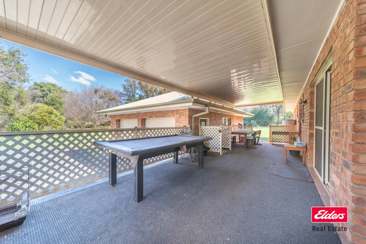 12 Susan Place — photo 13 of 18