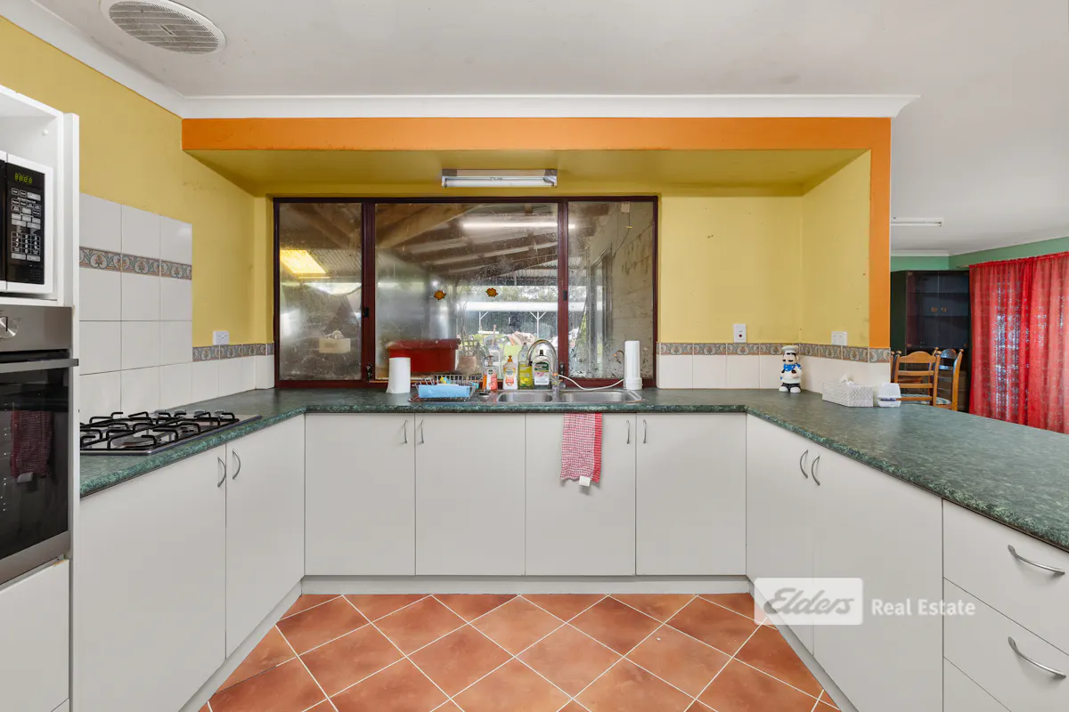 34 Homebush Road — photo 7 of 23
