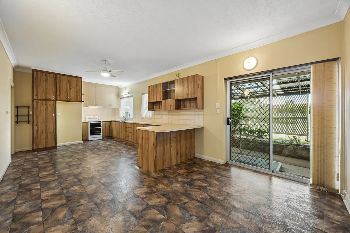 4 Recreation Avenue — photo 6 of 20