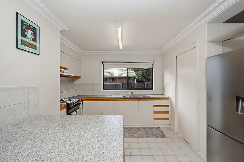 166 Coleraine Road, Hamilton, VIC, 3300 - Image 2