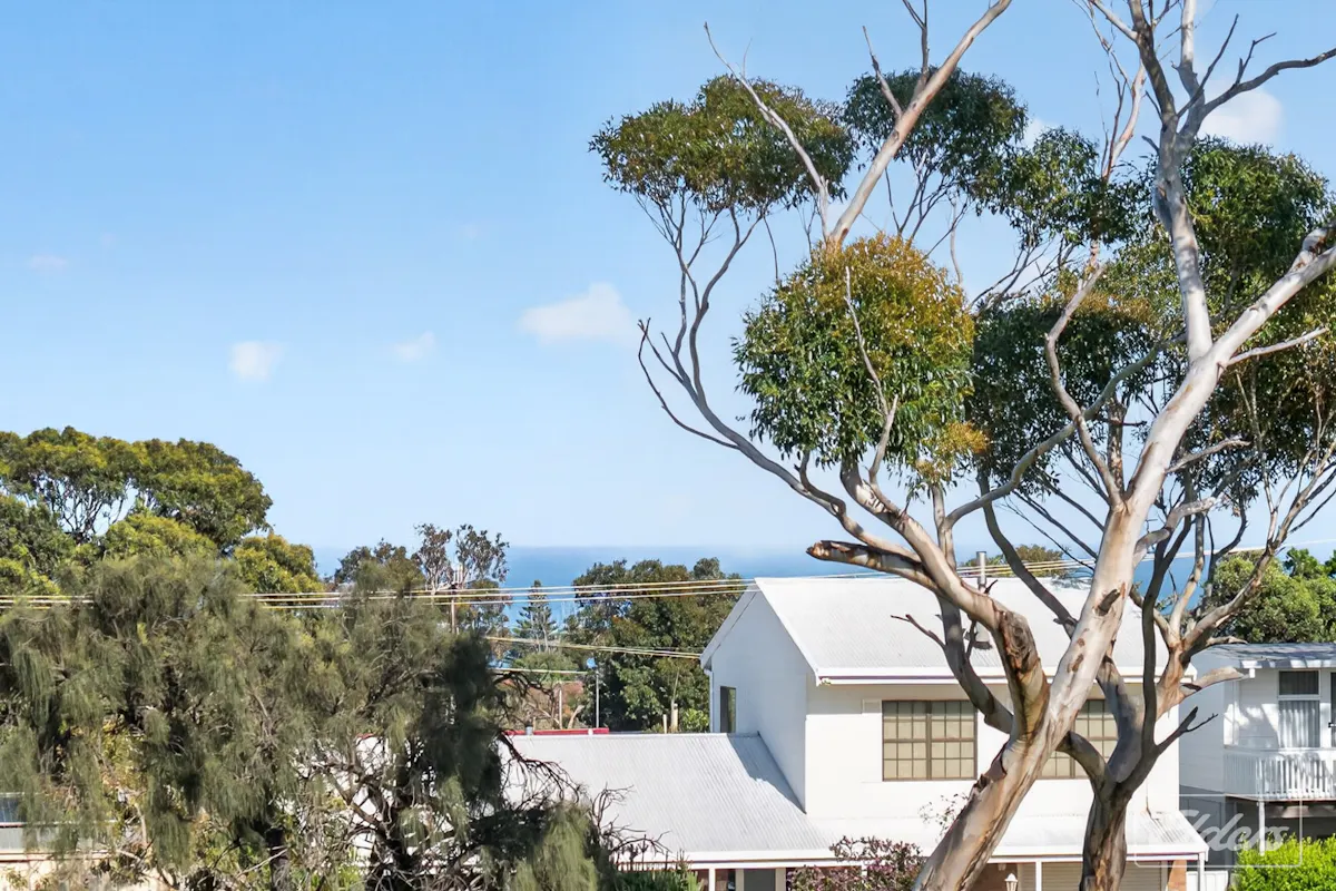 23 Sunset Drive — photo 11 of 30