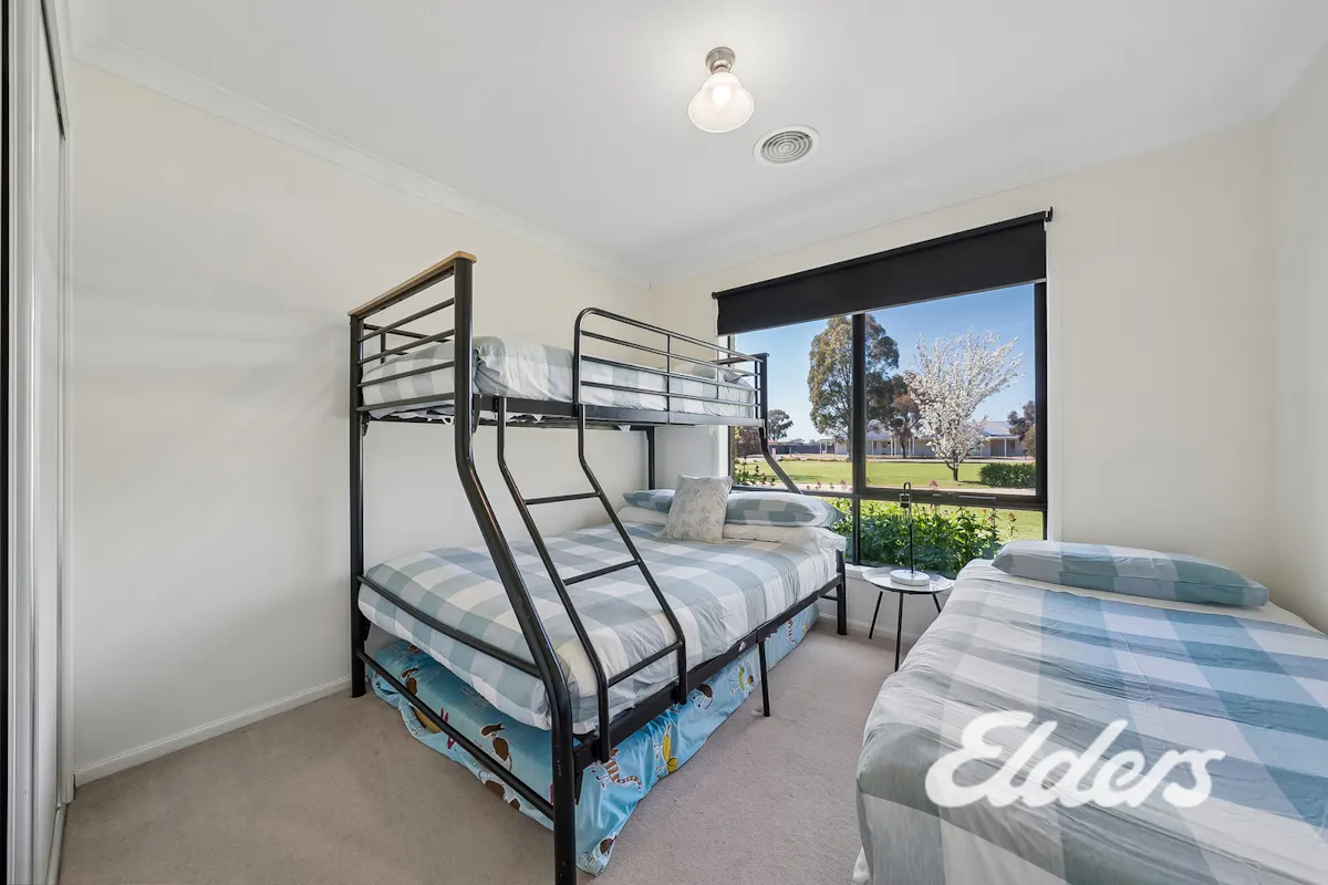 4 Huntingdale Drive — photo 23 of 29