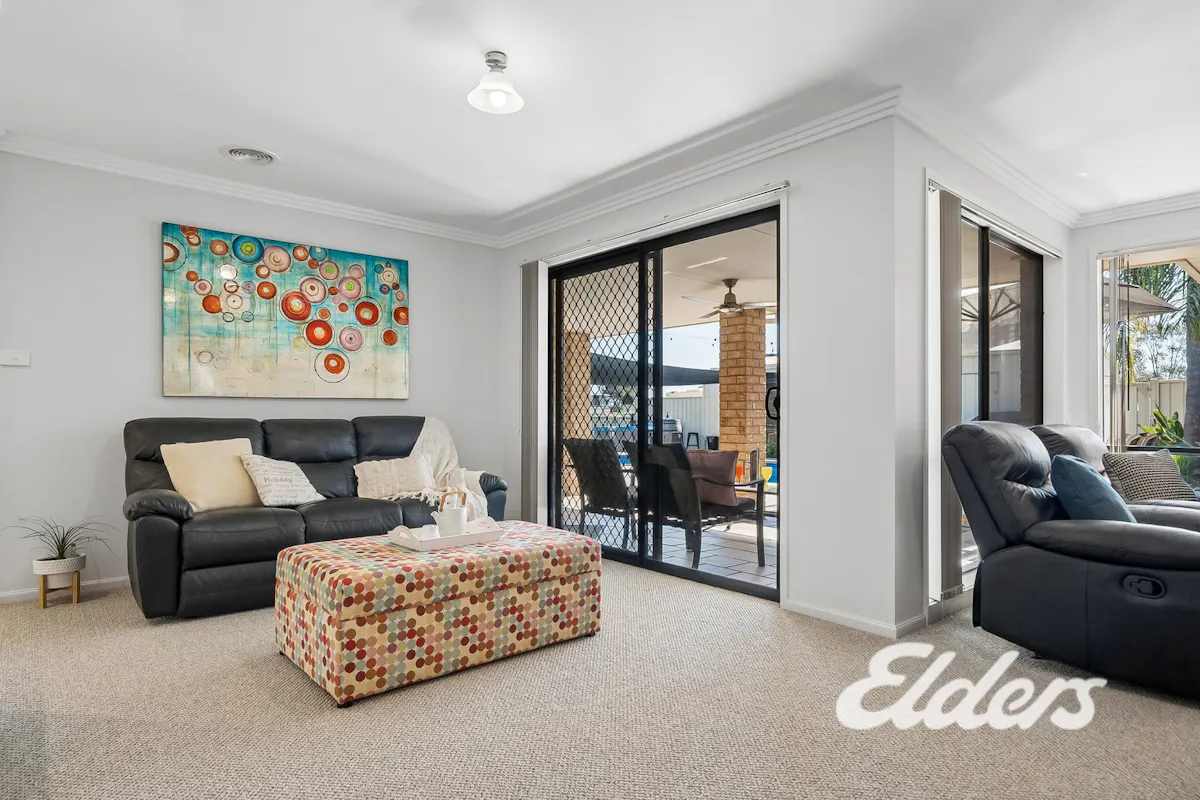 4 Huntingdale Drive — photo 11 of 29