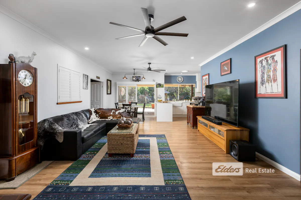 22 Banksia Road — photo 7 of 30