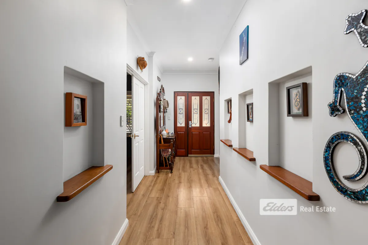22 Banksia Road — photo 6 of 30