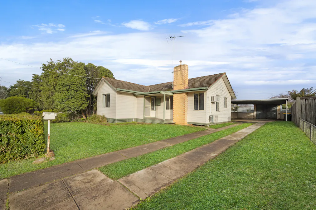 49 Kenna Avenue, Hamilton, VIC, 3300 - Image 1