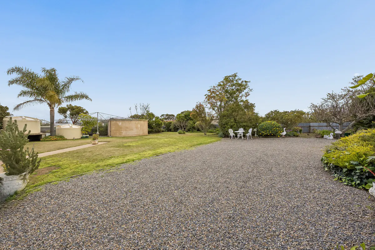 42 Pretoria Street — photo 15 of 21