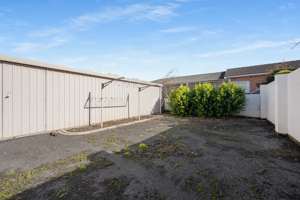 1/1A Crouch Street North — photo 19 of 28