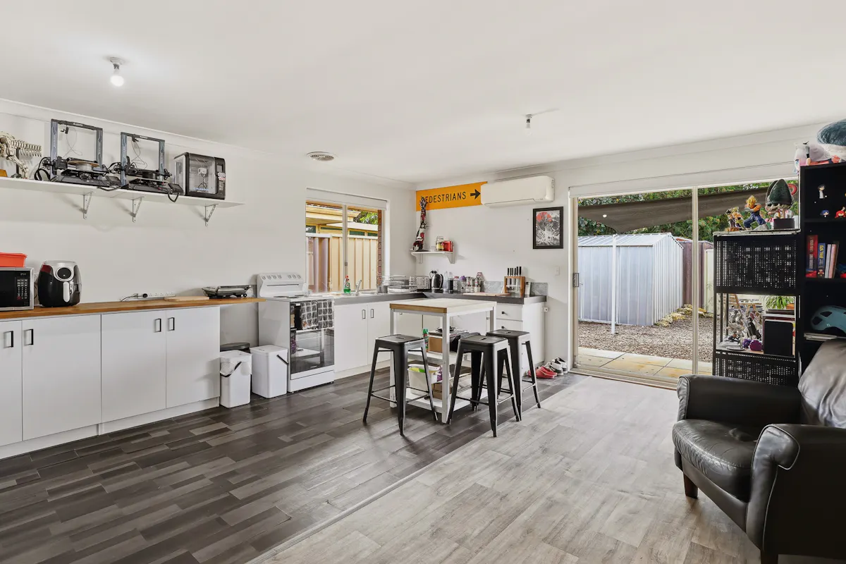 6/17 Casilda Place — photo 4 of 20