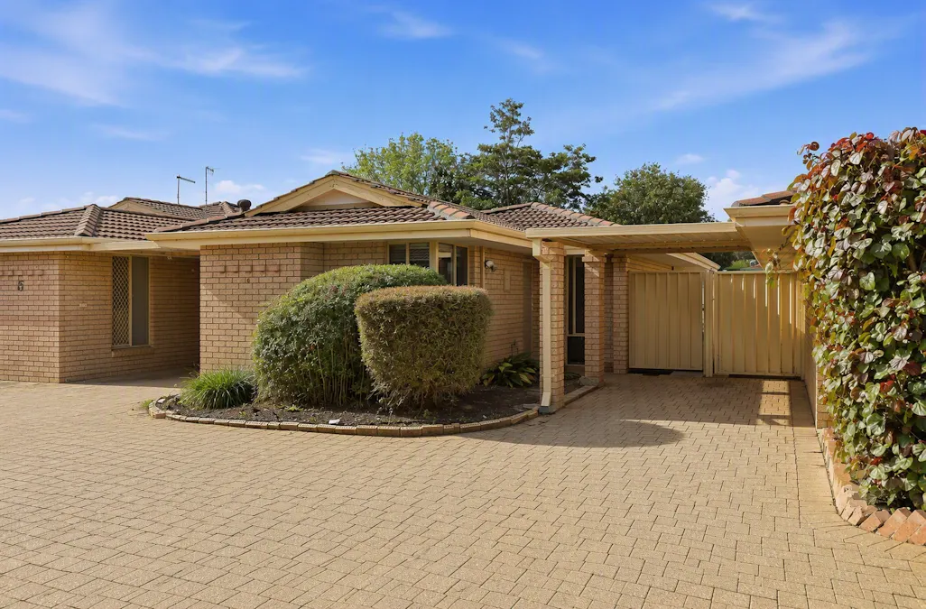 6/17 Casilda Place, Cooloongup, WA, 6168 - Image 2