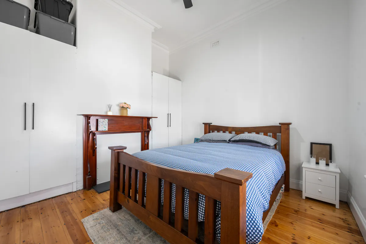 2/1A Crouch Street North — photo 8 of 14