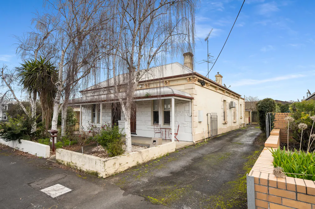 2/1A Crouch Street North, Mount Gambier, SA, 5290 - Image 2