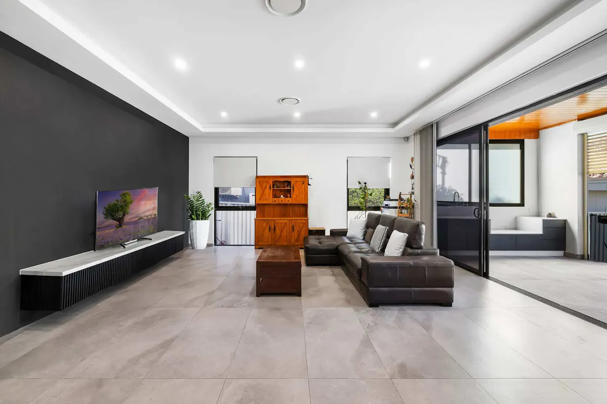 17 Edward Street — photo 4 of 18