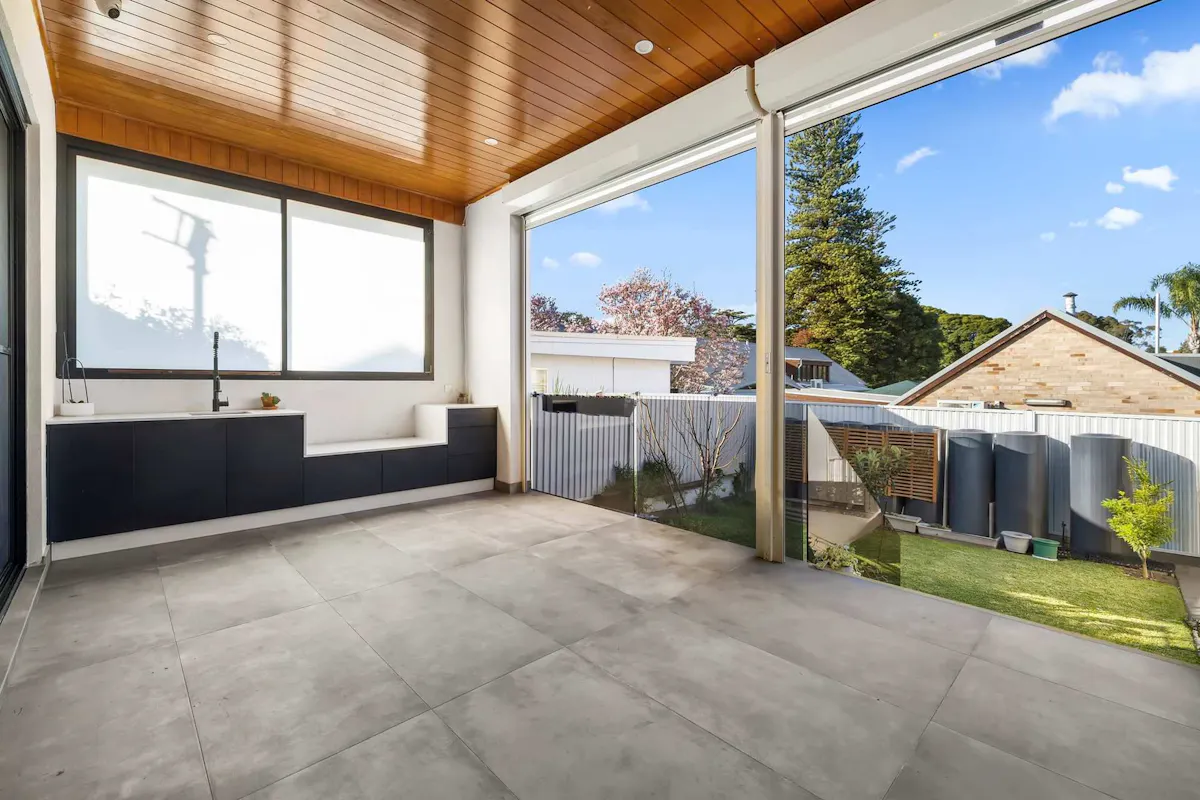 17 Edward Street — photo 3 of 18