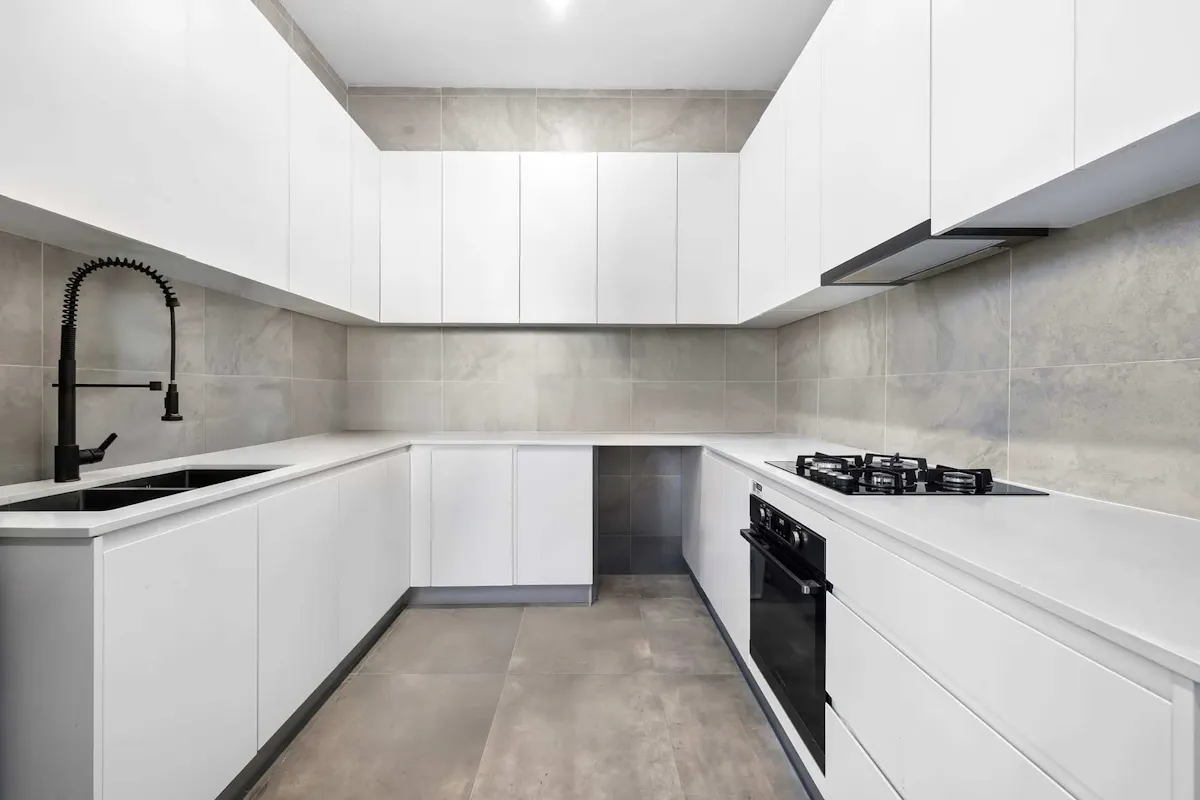 17 Edward Street — photo 10 of 18