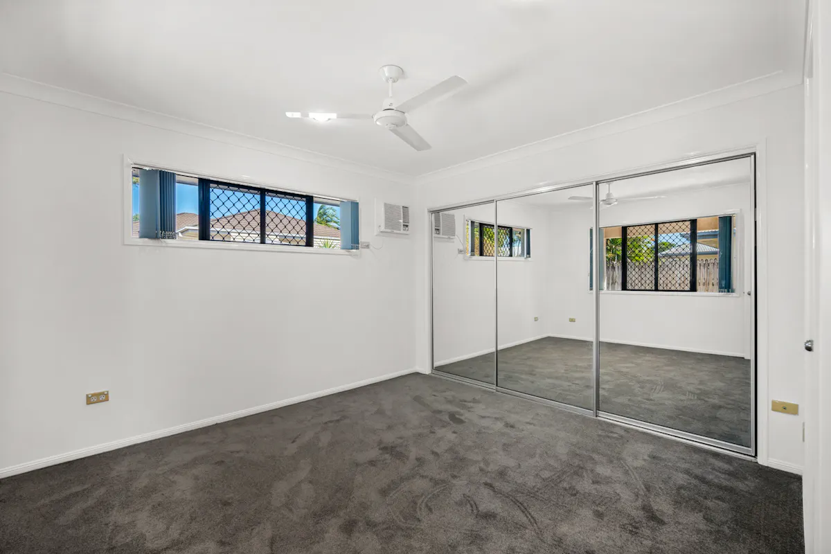9 Moorhen Court — photo 5 of 17
