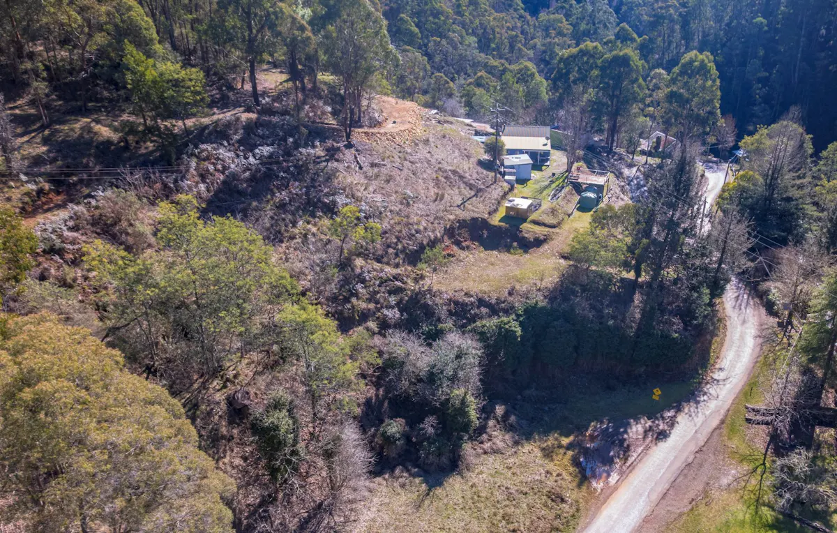7442 Mansfield-Woods Point Road — photo 4 of 7