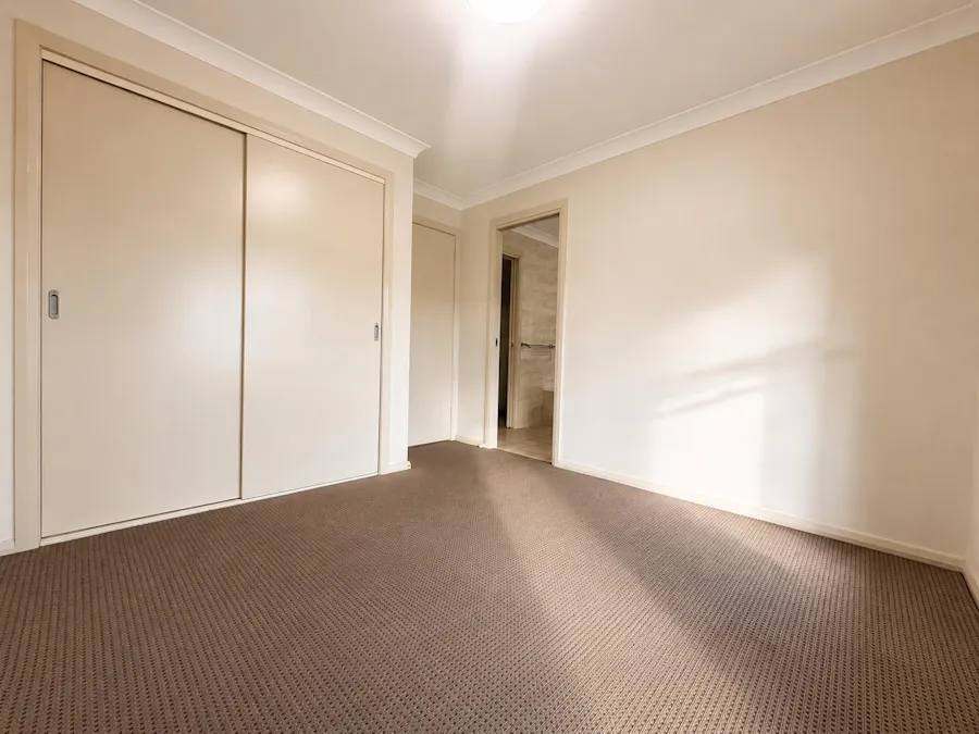 3/87 Clarinda Street, Parkes, NSW, 2870 - Image 2