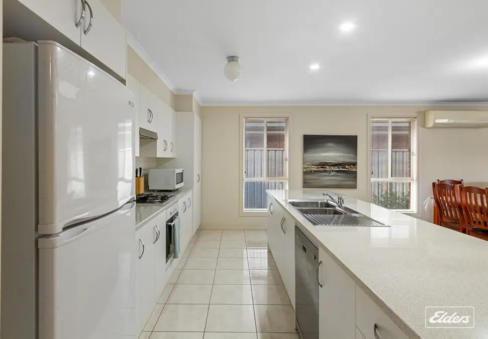 9 Julie Francou Place, Whyalla Norrie, SA, 5608 - Image 5