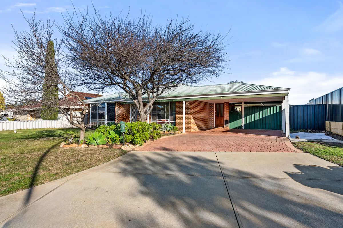 1 Tathra Place — photo 2 of 28