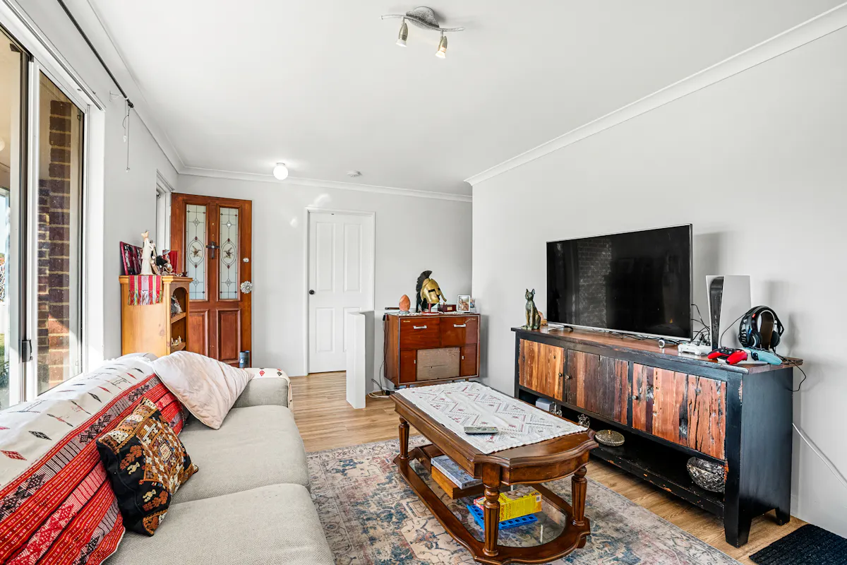 1 Tathra Place — photo 8 of 28