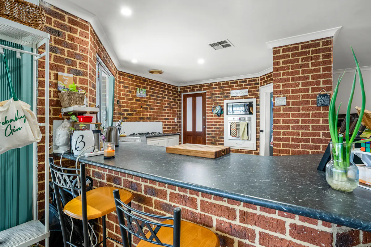 1 Tathra Place — photo 18 of 28