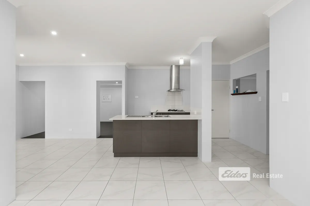 14 Cullinga Street — photo 4 of 24