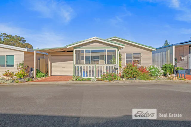 4/40 Wellington Street — photo from Elders Real Estate Albany