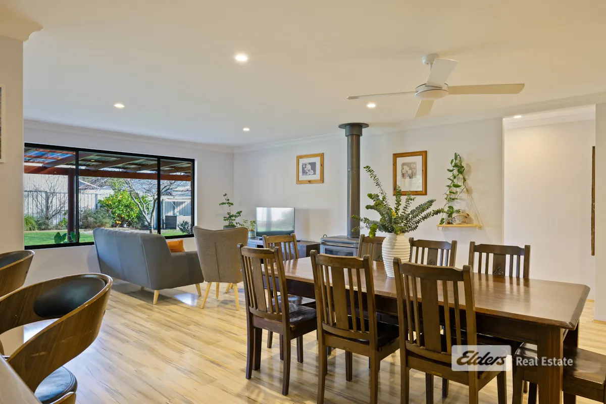 1 Whitton Way — photo 6 of 30