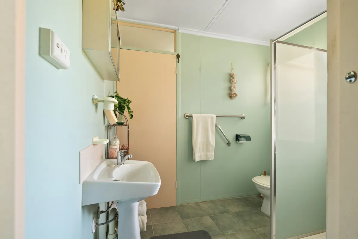 13 Graham Street — photo 11 of 17