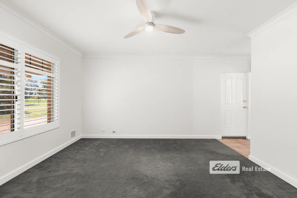 460 Downs Road — photo 12 of 30