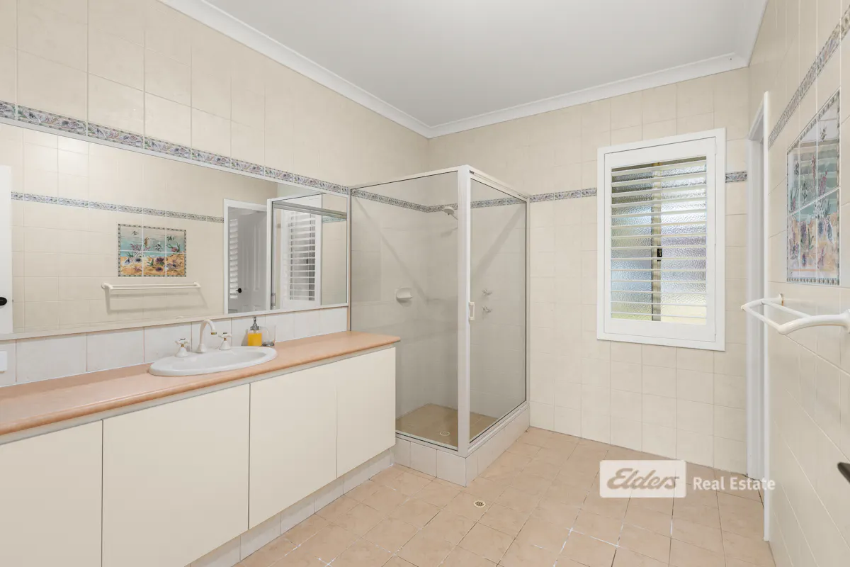 460 Downs Road — photo 17 of 30