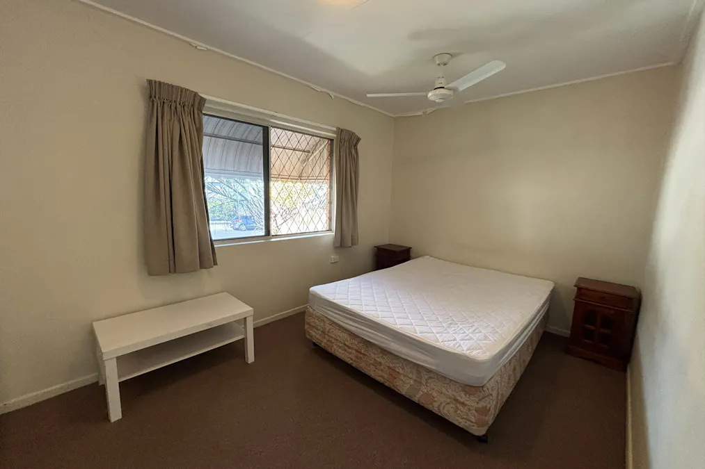 4/38 Yarroon Street, Gladstone Central, QLD, 4680 - Image 10