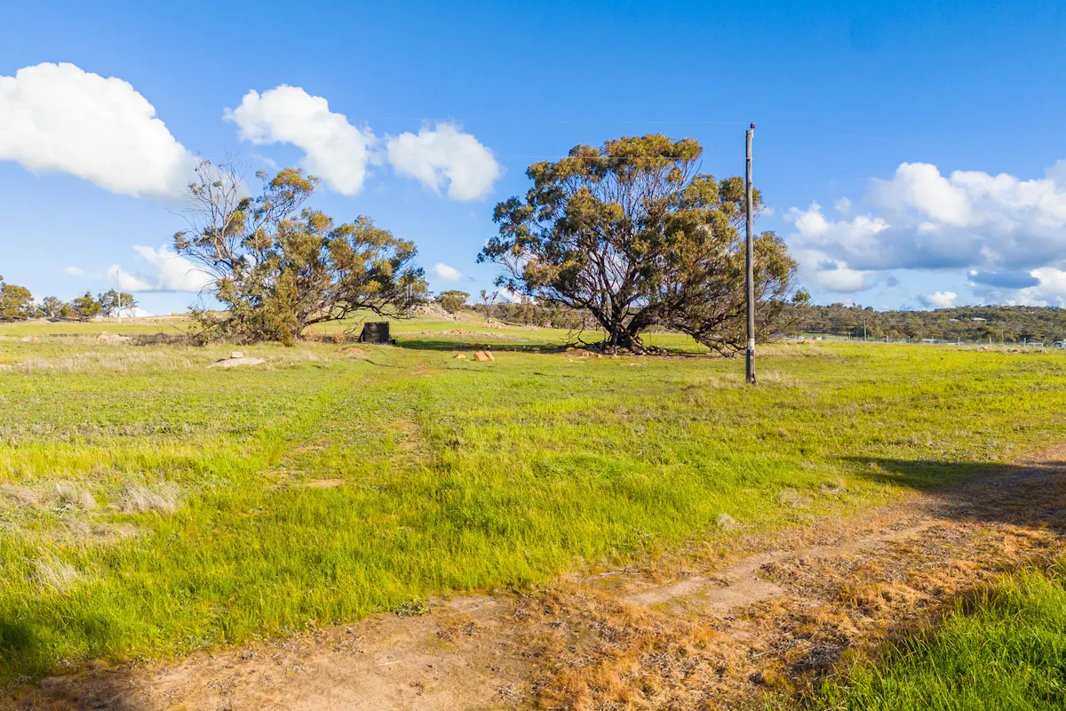 Gooch Road — photo 7 of 14