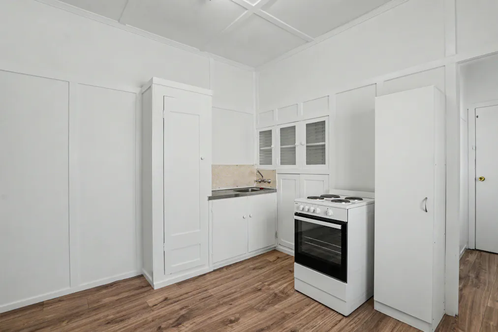 1&2/6 James Street, Lowood, QLD, 4311 - Image 3