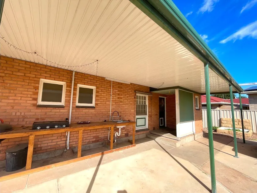33 George Avenue, Whyalla Norrie, SA, 5608 - Image 12