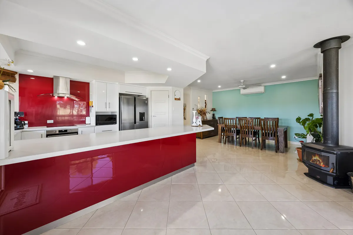 227 Billabong Road — photo 7 of 30