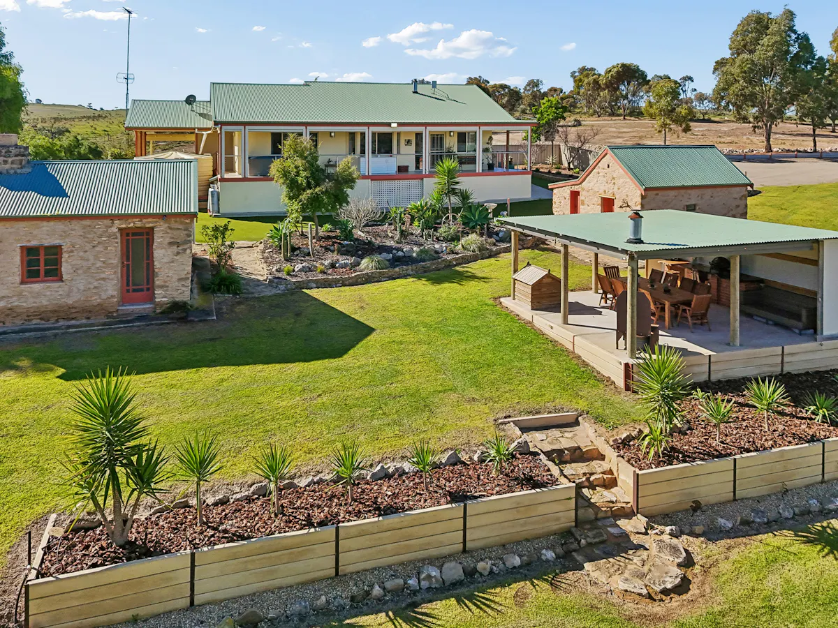 227 Billabong Road — photo 6 of 30