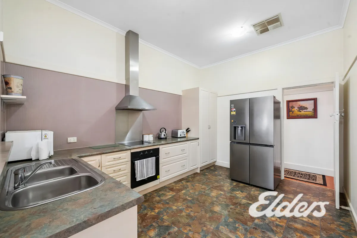 22 Ligar Street — photo 5 of 17