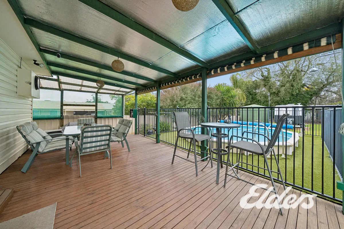 22 Ligar Street — photo 12 of 17