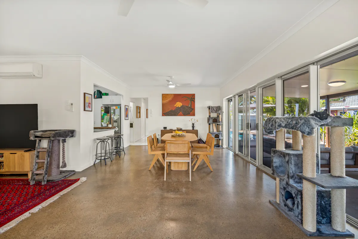 4 Mimosa Court — photo 2 of 27