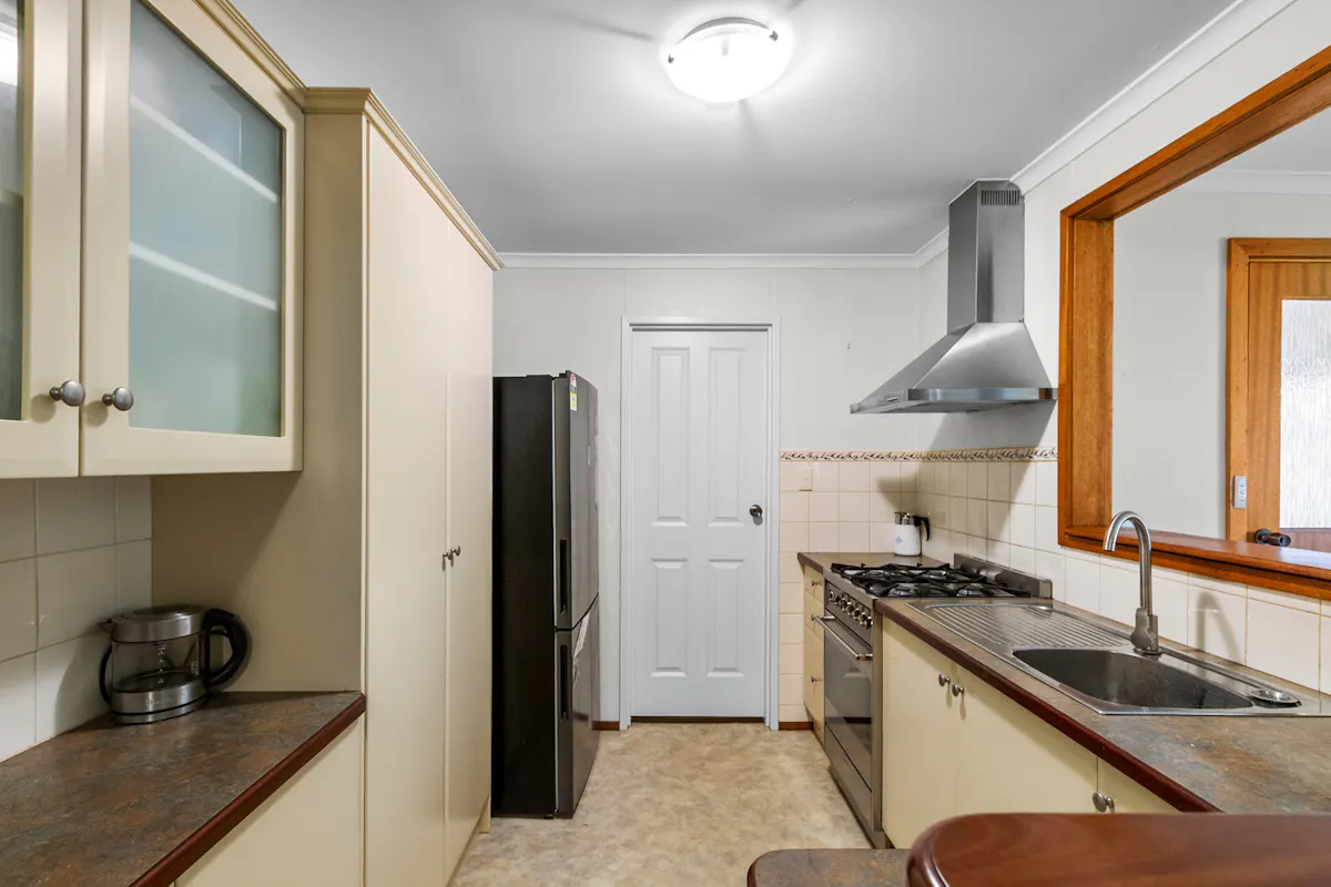 12 Napier Street — photo 11 of 30