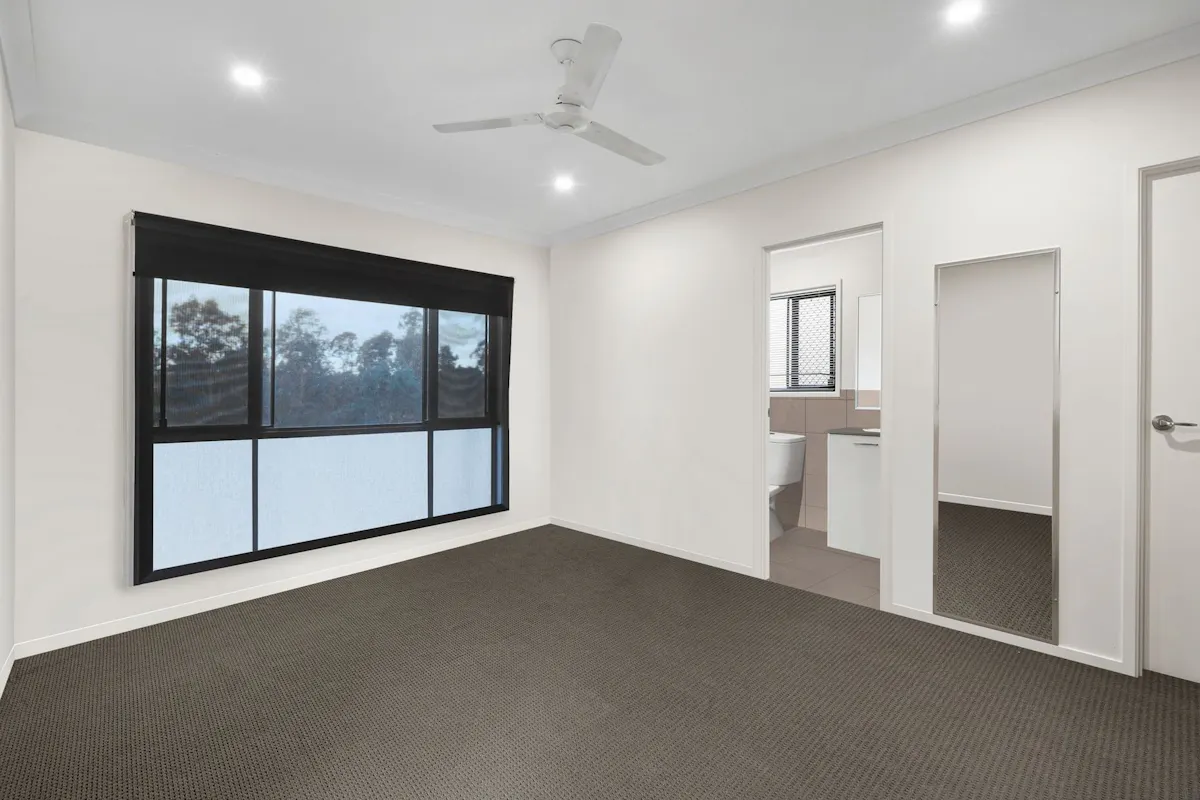 SECURE DHA INVESTMENT | LONG-TERM LEASE | MODERN 4-BEDROOM HOME — photo 9 of 26