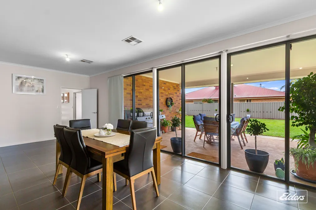 76 Robinson Street, Whyalla Jenkins, SA, 5609 - Image 11