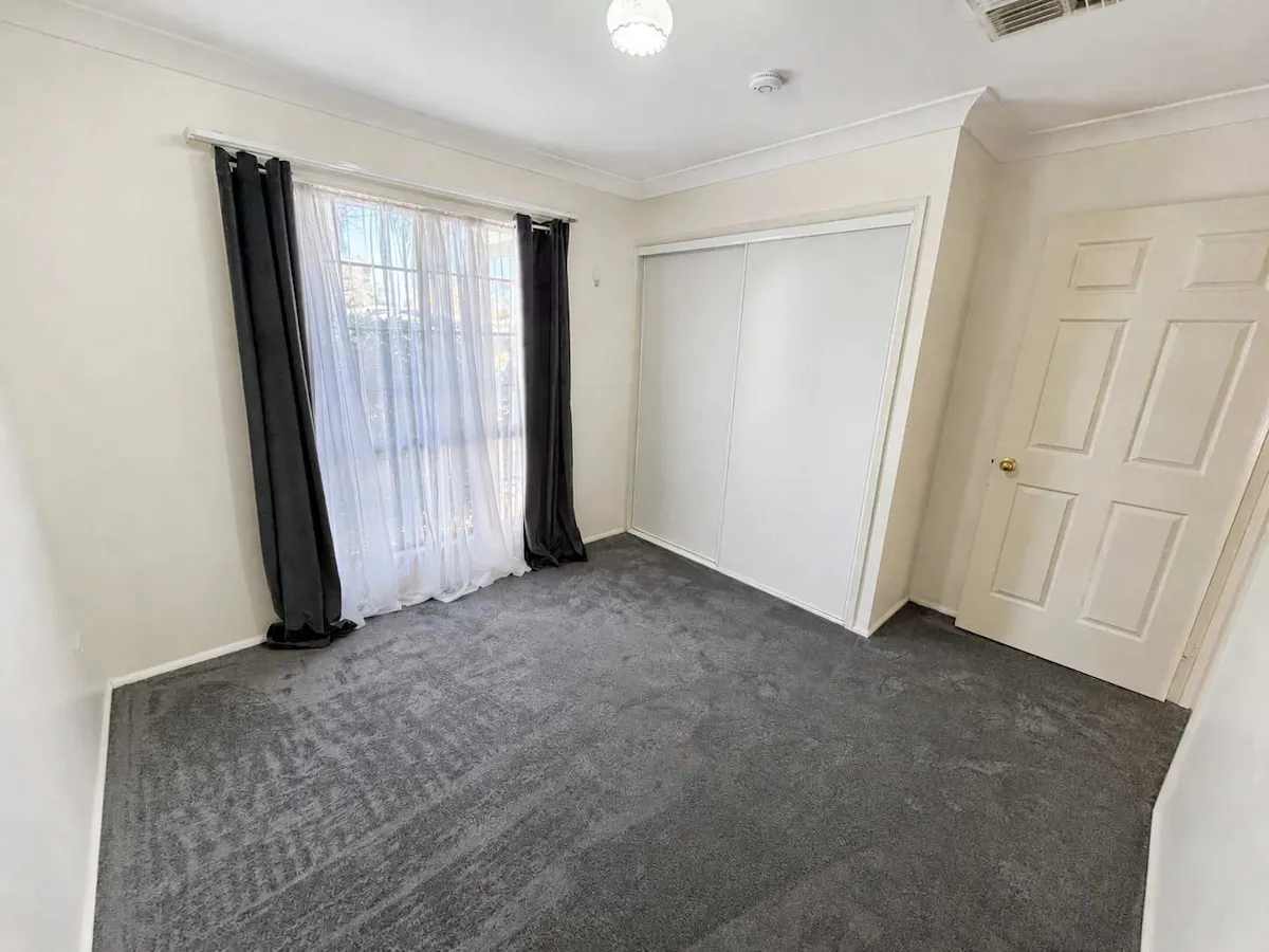 6 Russell Street — photo 6 of 18