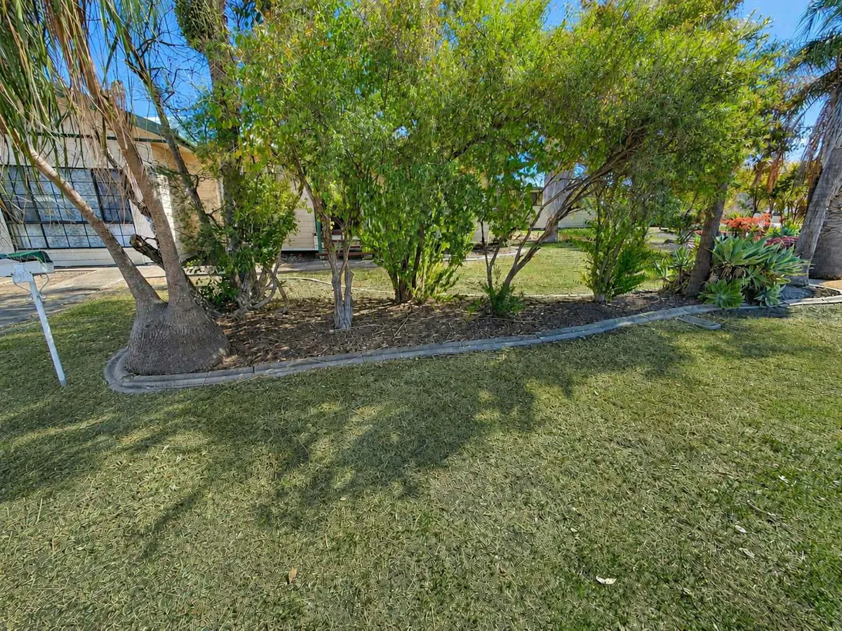 6 Russell Street — photo 2 of 18