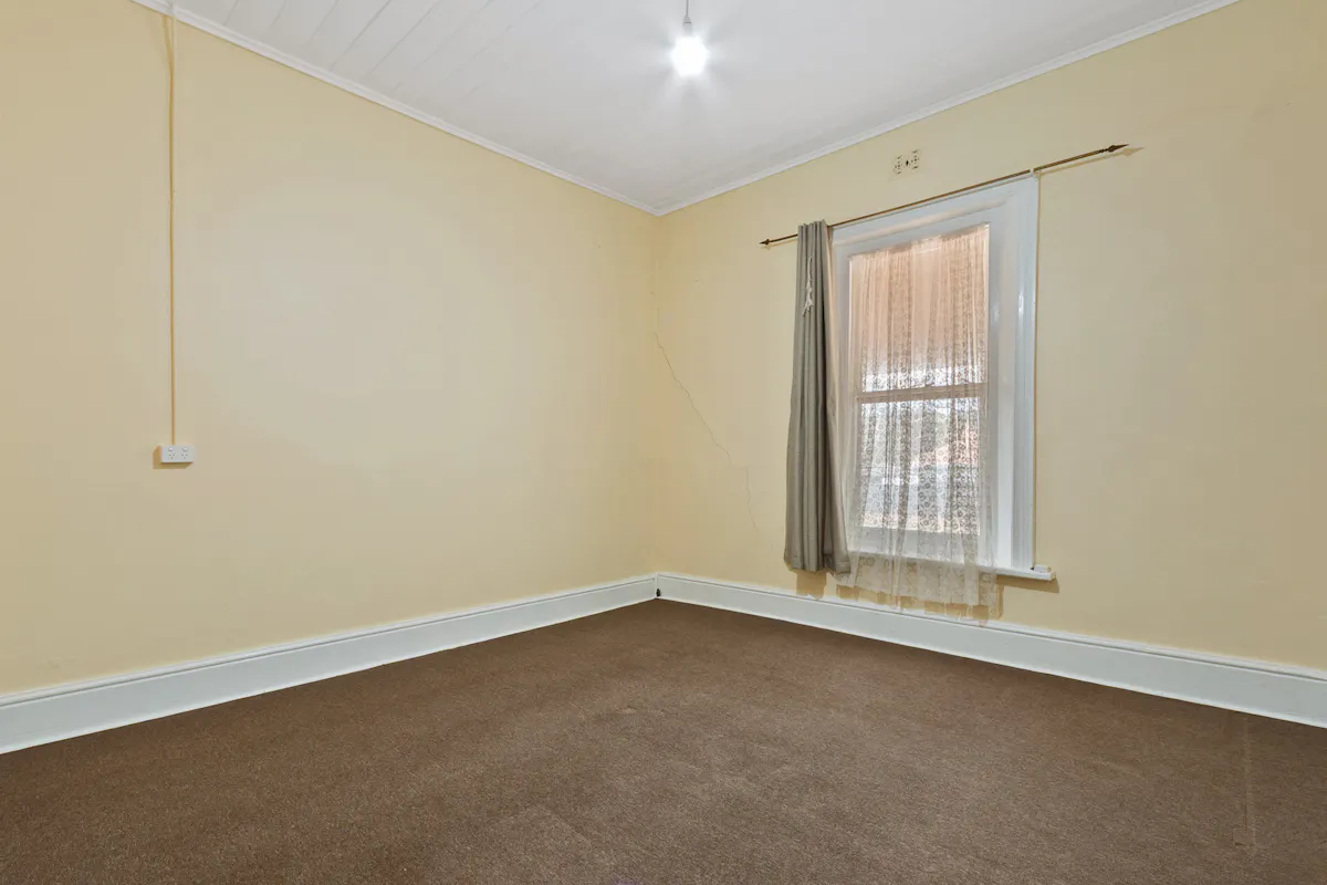 32 Weigall Street — photo 6 of 17