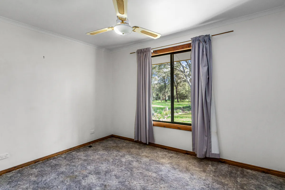 42 Mill Lane — photo 8 of 27
