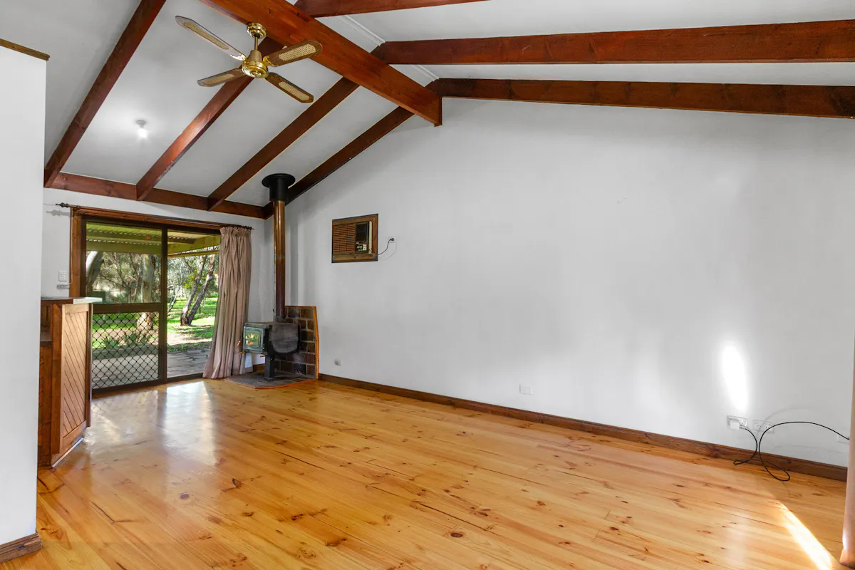 42 Mill Lane — photo 6 of 27
